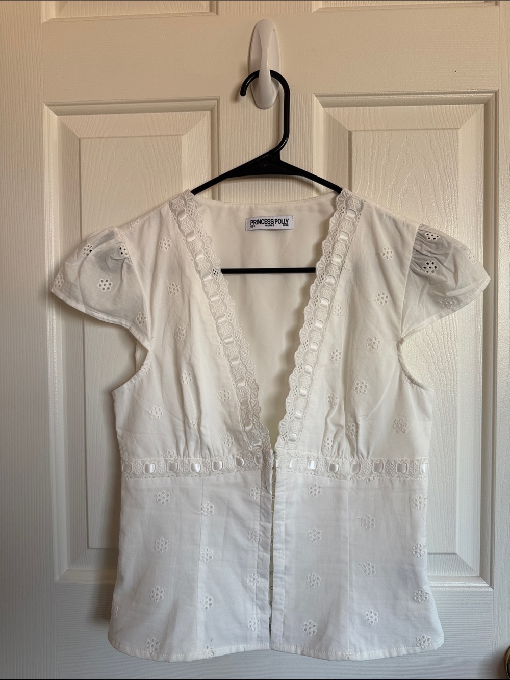 Princess Polly Fitted Corset White Eyelet V-Neck Lace Trim Blouse
